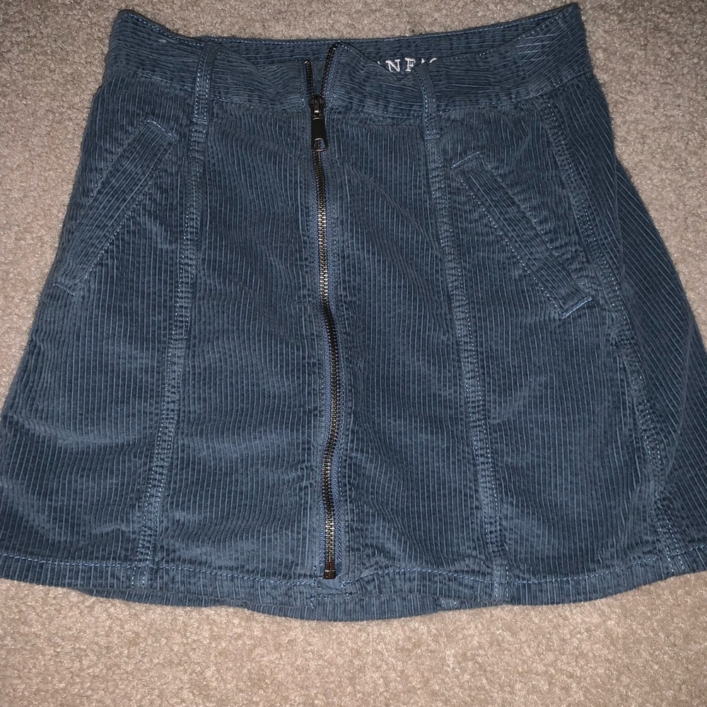 Corduroy skirt